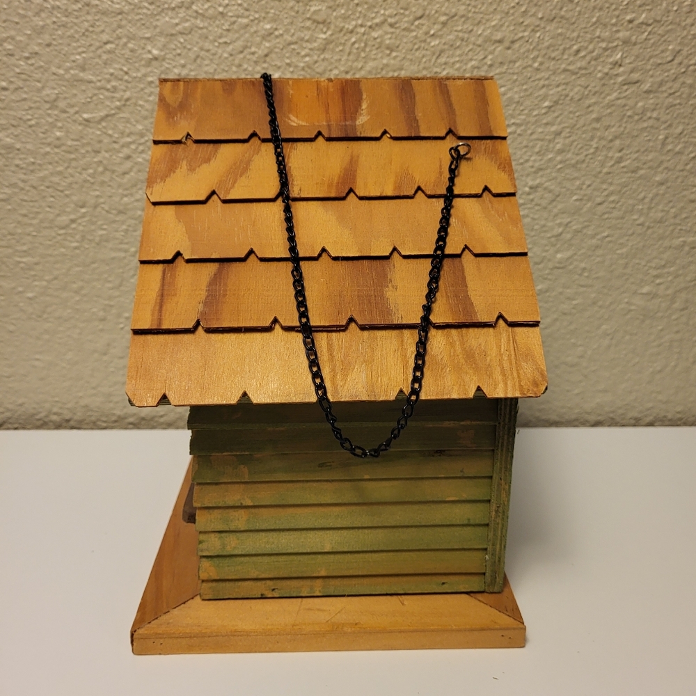 Bird House With Removable Steeple - Picture 9 of 13